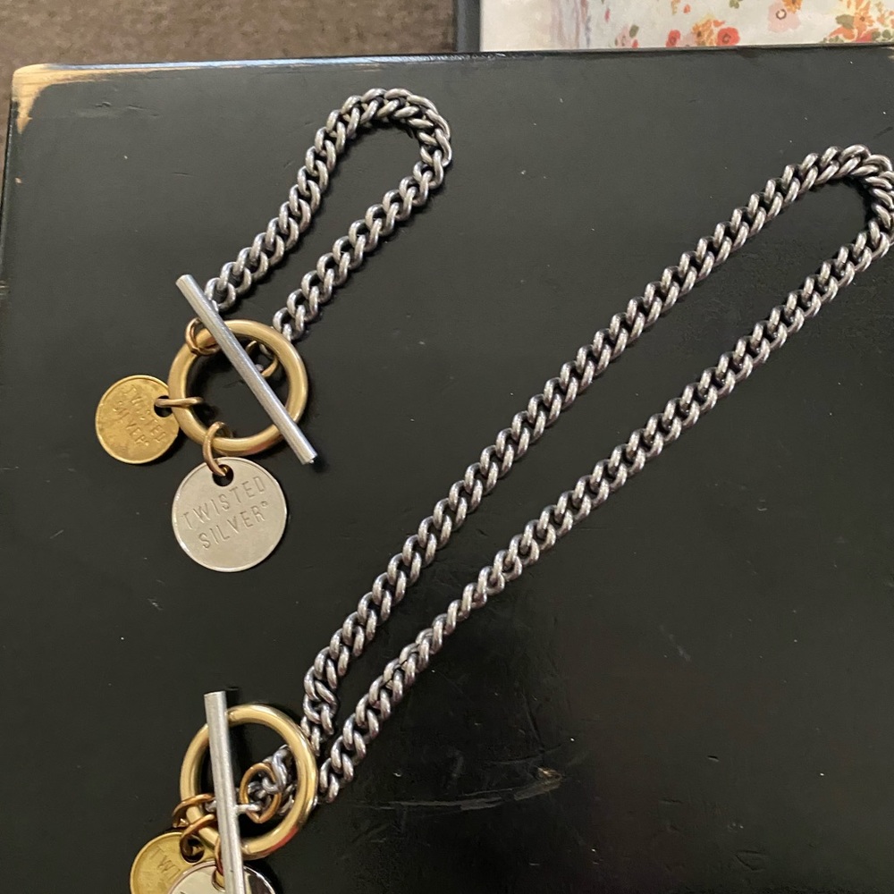 Twisted Silver CAPTURE Double Threat